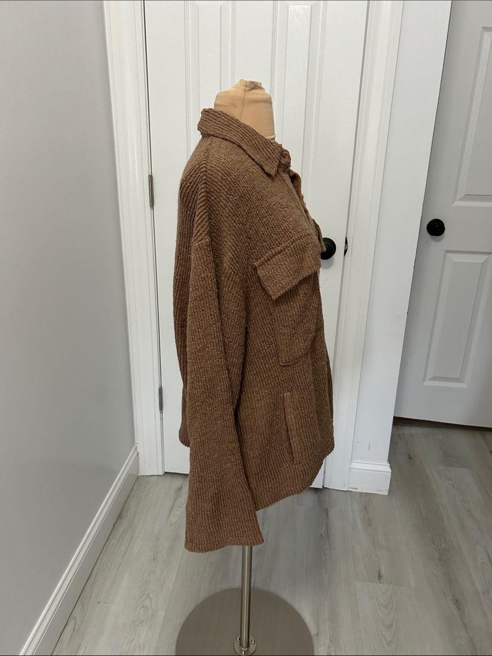 Blue Blush Oversized Ribbed Shacket Brown - Picture 4 of 8